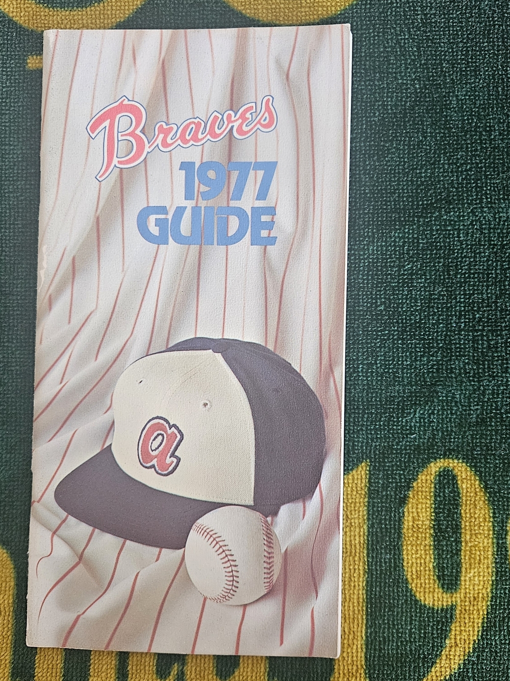 Atlanta Braves 1977 Media Guide – White, Navy, Red